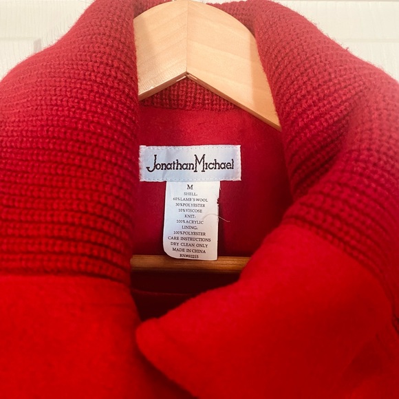 60% Lamb Wool - Red Pea Style Coat - Picture 3 of 8